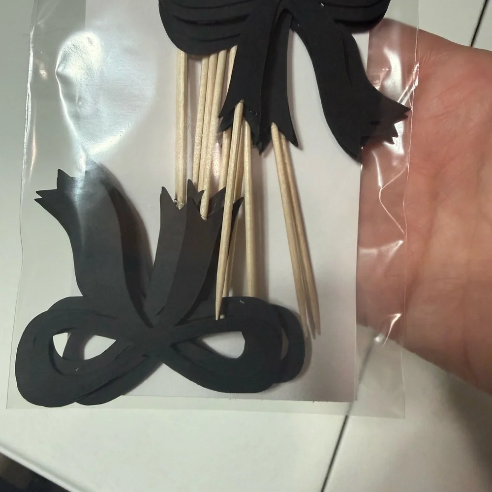 Black Bow Party Picks